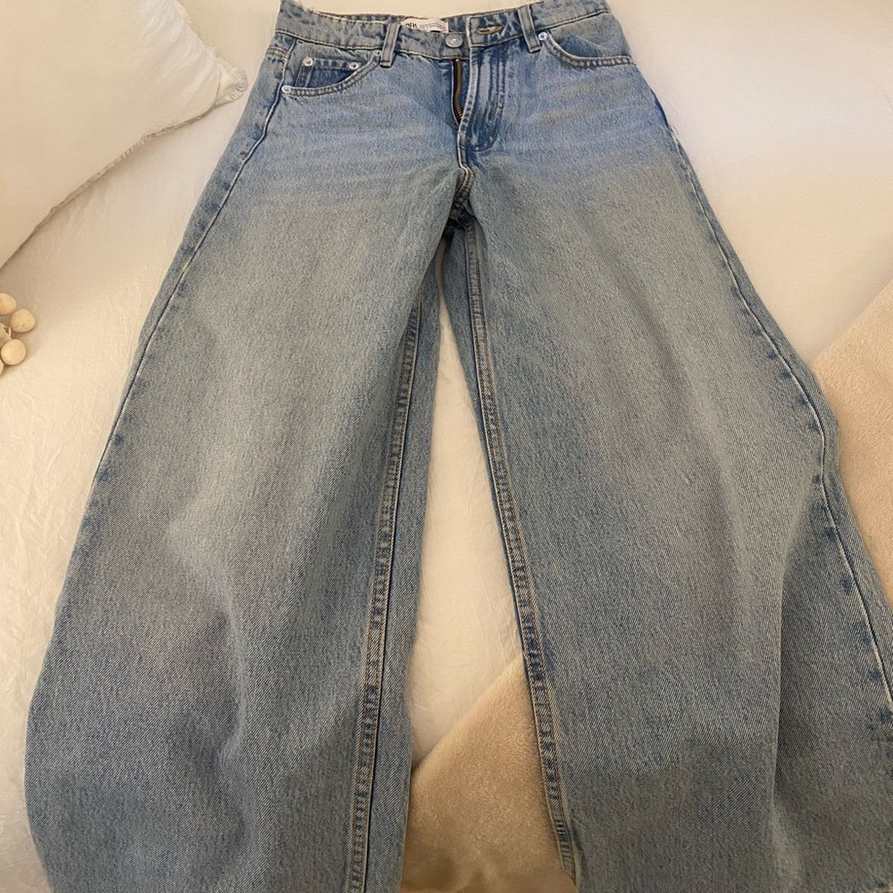 Zara wide leg jeans !